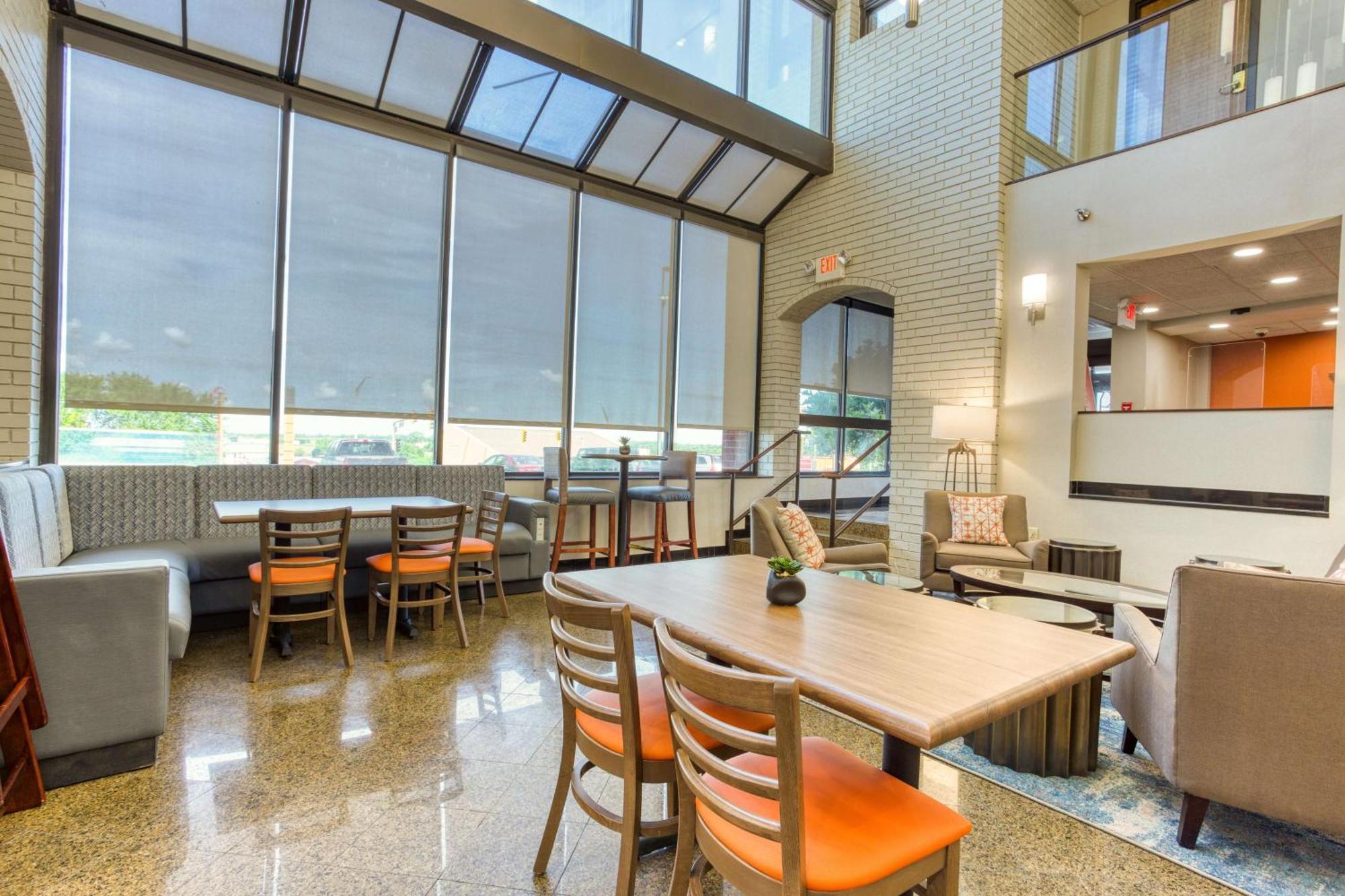 Drury Inn And Suites St Louis Collinsville Εξωτερικό φωτογραφία